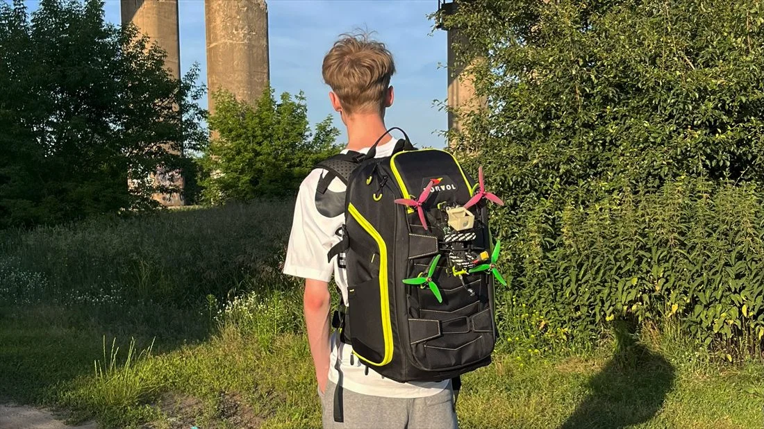 Sprzęt pilota w terenie